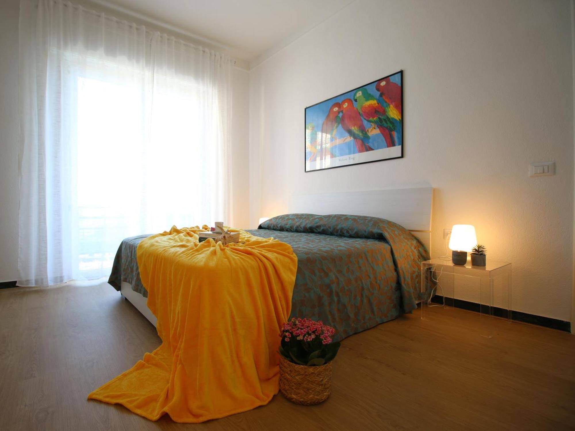 Апартаменты Il Mare In Piazza Альбисола-Супериоре Экстерьер фото